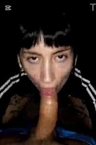 Mi cuñada Pendeja argentina me la chupa en la calle