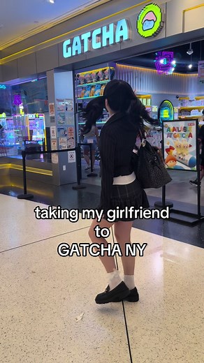 Gatcha NY Date: Tangram Karaoke, Prizes & Photobooth Fun