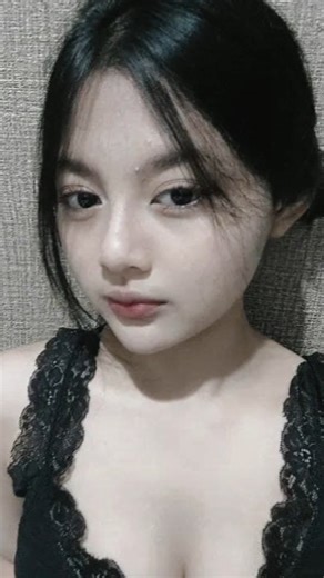 pesona cewek michat on Instagram: "Masih bocah om #michat #pesonacewekmichat"