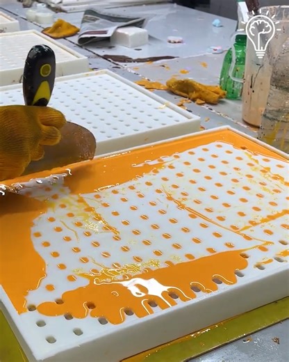 Resin Filling. #ResinArt #MoldMaking | Gizmo Trends