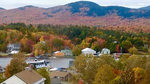 Greenville, Maine is a "leaf-peeper's paradise"!!! Because of the wet spring & summer, this season promises to be spectacular! #mooseheadlake #greenvillemaine #greenvilleinn #itmustbemaine | The Greenville Inn & Cottages