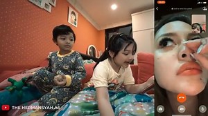 1.8M views · 10K reactions | Kerinduan keluarga Asix dengan Aurel Hermansyah,ada momen yg hilang Sumber ytb:The Hermansyah A6 | Brotell | Facebook