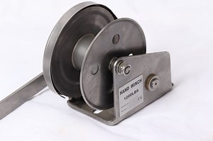 [Hot Item] Stainless Steel Winch with Mounting Bracket 1200lbs