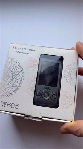Максим | Sony Ericsson W595 Walkman #sony #walkman #2000 #nostalgia #collection #ностальгия #ретро #молодость | Instagram