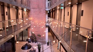 We stayed in the new Manchester aparthotel with stunning skyline views and a full kitchen. | ManchesterWorld