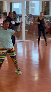 15K views · 691 reactions | Andeha handihy ndray aloha!!! Iza no hiaraka amiko? Za mazoto be…. Miaraka @ Hajo Rakoto sy Angelo @ 08h30 sy 17h30 Zumba Rindra Aindjy @ 12h30 MadaFit United | MadaFit United | Facebook