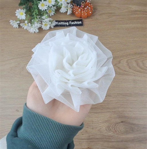 Very practical flower sewing with tulle and fabric | Knitting Fashion