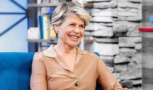 15K views · 185 reactions | What's Sarah Connor watching? Terminator: Dark Fate star Linda Hamilton is all about football and badass women. https://imdb.to/34ZEQb1 | IMDb | Facebook