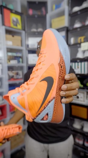 With @blakegriffin23 announcing his retirement, it felt like the perfect time to bring this back. Congrats on nd exciting and incredible career, Blake. #nba #blake #blakegriffin | Jacques Slade