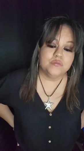 Liz Garcia LaCantante #YosoyLizGarcia #lizgarciamusic #recordingartist #mexicana #Norteño #tejano #artist #singersongwriter #LaEstrellaFugaz | Liz Garcia