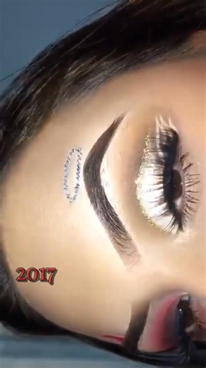 Love this Time of year 😈😇 TTDEYE contacts in color 🧟‍♂️zombie curse🧟‍♂️and 💕nebula pink💕 #redmakeup #angelmakeup #devilandangelcostume #foryoupage #makeuptutorial | Ryan & Jones