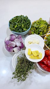 226K views · 5K reactions | How do you eat Hot and Spicy food at once? Howww? Don’t drag me please I already dragged my husband 藍藍‍‍‍‍‍藍 | Diaryofakitchenlover | Facebook