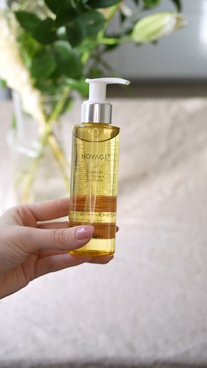 Testirali smo Novage+ Comfort Oil-to-Milk sredstvo za čišćenje lica na vodootpornim makeup proizvodima. Nanesite ga, dodajte malo vode kako bi se pretvorilo u mliječnu emulziju i uživajte u rezultatima! ✨❤ : 41032 #oriflame #oriflame_croatia #NovagePlus #cleanser | Oriflame | Facebook