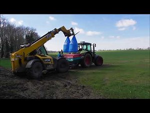 Sowing fertiliser 21/03/18