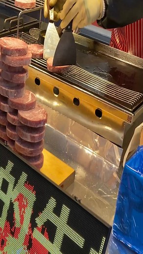 340K views · 2.4K reactions | Burning Beef Steak - Korean Street Food #short#reelsvideo #reelsviral #FacebookReelsContest #fyp #foryoupage #usa #usacooking #reels2023 #food #bestfood | Food Dolex | Facebook