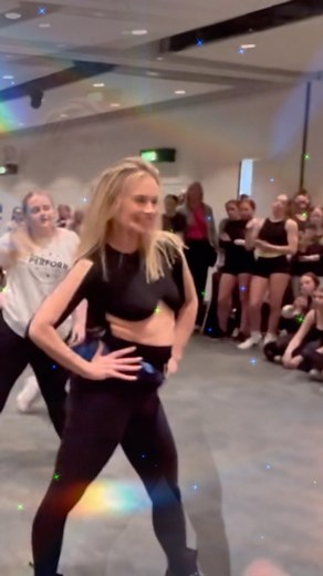 Rich Girl 👧🏼 @kimberlywyatt #kimberlywyatt #gwenstefani | Pussycat Dolls Universe