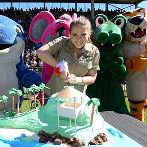 Wild Child! Bindi Irwin Celebrates 15th Birthday With Zoo-Themed Party