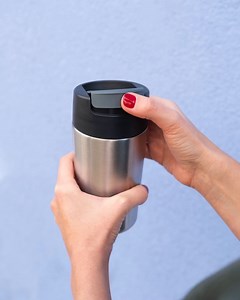 1.4K views · 14 reactions | Meet Sipp™ the perfect travel mug for hot coffee on your morning commute. Shop yours below: https://bit.ly/JJ-Sipp-Travel-Mug-Steel | Joseph Joseph | Facebook