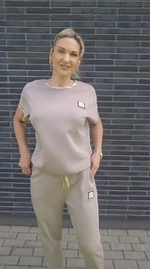 💜 Laisvalaikio kostiumas 🌍 Greitas pristatymas 🚀 💃 Vilniuje galite pasimatuoti #naujiena #bestseller #LANABOUTIQUE | LANA boutique