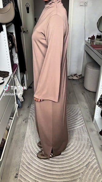 Timeless Modest Fashion Inspiration for Fall