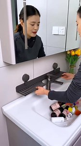 1M views · 6.5K reactions | Suction Cup Faucet Drain Rack #Suction Cup Rack #Aesthetically Pleasing and Practical #Storage and Organization #reelsviralシ #viralreelsfacebook #viralreelschallenge #kitchengoals | MYK | Facebook