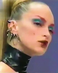40 reactions · 21 shares | Runway Replay: Inna Zobova for thierry mugler ss 1999 | Style Revolver | Facebook