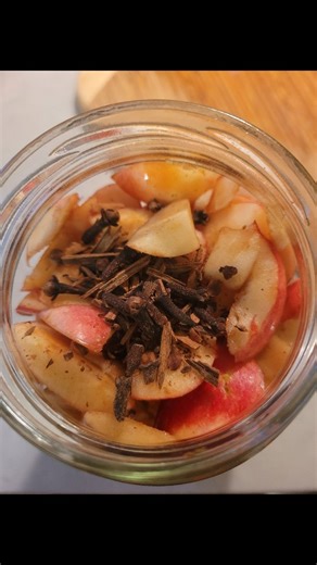 🍏🍎 When life gives you crab apples, make homemade crab apple liqueur! We have a super-easy DIY crab apple liqueur recipe to share with you. Actually, we have 3 variations: the basic recipe with vodka, one using whisky, and another with extra spice. Making homemade fruit liqueur is easier than it sounds and mostly hands-off: wash and cut fruit; stuff in jars along with sugar and seasonings; fill with alcohol; cover, and let it sit for weeks, while swirling occasionally. Check out the full tutor