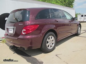Trailer Hitch Installation - 2006 Mercedes Benz R Class - Draw-Tite