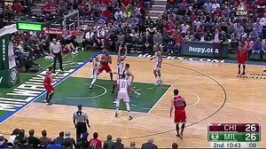 Doug McDermott is having himself a solid first half, including this slam off the nice feed from Justin Holiday. | Chicago Bulls