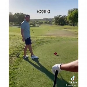 Oops 😬 (Via: TikTok/@long.drivers) | bunkered