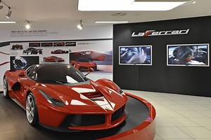 LaFerrari fait son show à Maranello