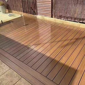 Tarima de WPC con grabado profundo en 3D vida laboral 15 años MOQ 200 m2 Fábrica a su puerta Para Decorar Espacio Exterior Resistente a la intemperie Adecuado desde menos 40 a 60 °c Distribuidores ¡Los necesitamos! 😁😁😁😁😁😄😁 | Everjade GROUP Limited