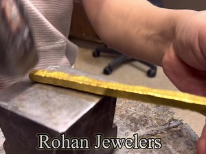 pure gold link chain making #linkchain #linkchains #linkchainring #linkchainjewelry | Rohan Jewelers