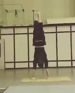 36K views · 899 reactions | This is crazy handstand control!! Calisthenic Movement | Greg Roe Trampoline | Facebook