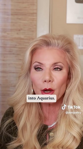 February 13th Astrology Insights: Moon in Sagittarius and Sun in Aquarius