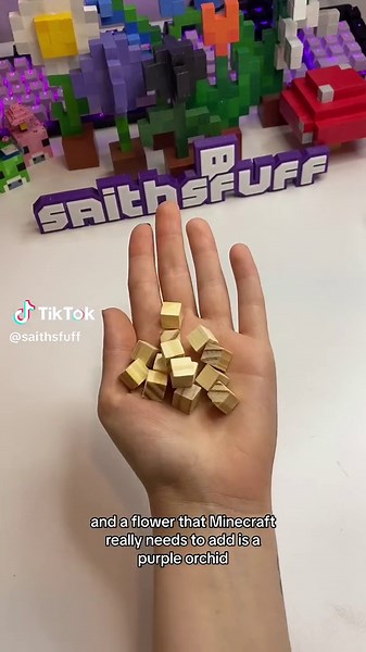 Creating Custom Minecraft Paintings: Spore Blossom Paper DIY