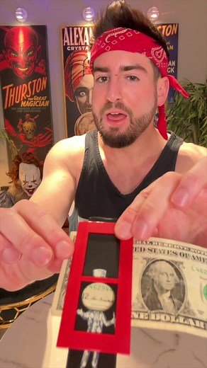 💰 Counterfeit Bill Detector - #magic #magician #illusion | andre.armenante