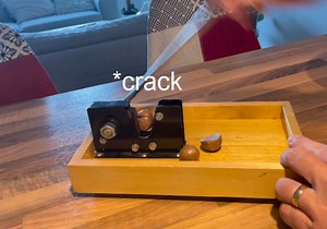 2 Ways on How to Crack a Macadamia Nut - Garden Knocks
