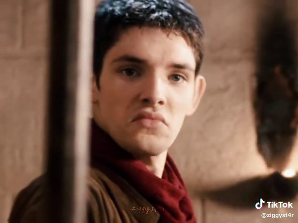 Exploring Friendship Themes in BBC Merlin Scenes