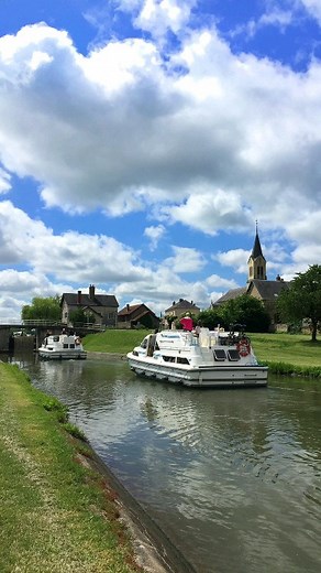 Le Boat on Reels | Facebook