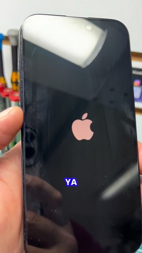 Cambio batería 🔋📱🤯 iPhone 15 pro #blackfridayentiktokshop #applewatch #lacasadelapplewatch #iphone15pro | La Casa Del Apple Whatch