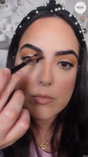 1.4K views · 68 reactions | How to Chisel Your Face with Bronzer #adribeautyblogger #makeup | Adri Beauty Blogger | Facebook