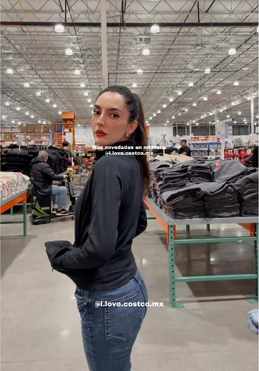 Nuevas chamarras y pantalones para yoga en Costco México