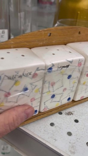 Vintage Kitchenware 🔥 #ladyarbitrage #1851ad #utah #vintage #vintagekitchen #vintagekitchenware #thriftfinds #thriftshop #thriftwithme #reseller #thrifthaul #thriftstorefinds #ebayreseller #eBay #ebaystore | Dawn Zirkel