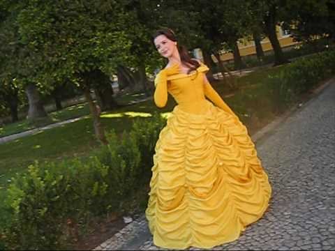 Disney's Princess Belle Cosplay