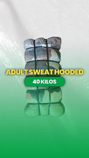 📌 ADULT SWEAT HOODED / 40 KG 📌 PRIMERA CON SEGUNDA 📌 PRECIO $110.000 🔖 Entre 100 A 130 prendas aproximadamente. El fardo incluye: Polerones mixtos, con diferentes colores, diseños únicos y algunas marcas reconocidas 📍 5 de abril 3509, Estación Central. ( Atención presencial) 📍 Edison 3741, Quinta Normal (atención región) 📱 Ventas WhatsApp: 56932569947 Horario atención lunes a viernes de 9 a 18 hrs ( Envíos a todo chile) | americanchileoficial