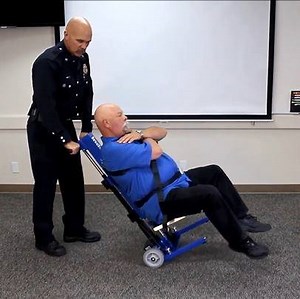 This smart tool helps lift people who can't stand up themselves. | The Buzz Digger