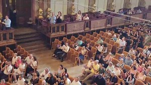 66K views · 1.7K reactions |  Momenti i gëzuar kur Orkestra “Amadeus” nga Prishtina fiton Çmimin e Argjendtë në Festivalin Botëror të Orkestrave në Vjenë Në edicionin e 11-të të këtij festivali, në mesin e dhjetëra orkestrave nga mbarë bota, interpretimi i tyre i veprës “Malësorja” të Lorenc Antonit, është vlerësuar lart nga juria ndërkombëtare.  RTK | RTK | Facebook