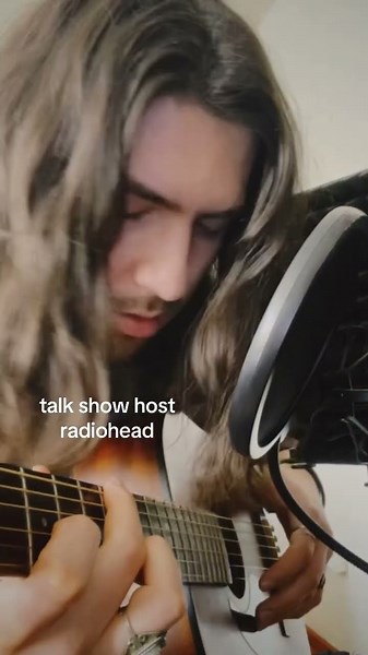 #radiohead cover - Talk Show Host 🌹 #acoustic #singer #guitar #guitarcover