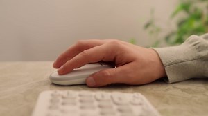 RadioShack Wireless Keyboard & Mouse Combo 2.4 G (White)